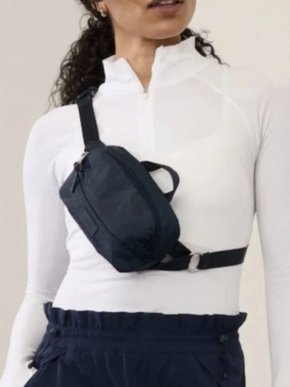 Athleta Excursion Crossbody Belt Bag Waist Purse Black